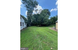 67 SOMERDALE ROAD, BLACKWOOD, NJ 08012