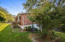 1201 Shady Way, South Charleston, WV 25309