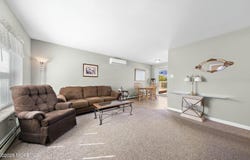 105 Evelyn Drive, Manahawkin, NJ 08050