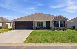 28 Candlelight Drive, Conway, AR 72032