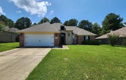 10132 Scarlet Oaks Lane, Keithville, LA 71047