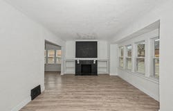 2702 N 38th St, Milwaukee, WI 53210