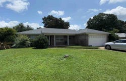 3989 Deerwood Cir, Pace, FL 32571