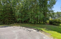 105 Tar Lane, Chocowinity, NC 27817