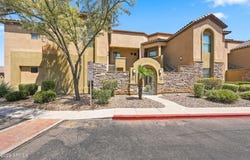 7027 N SCOTTSDALE Road, Scottsdale, AZ 85253