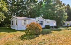 202 Fire Pond Road, Hopkinton, NH 03229