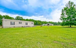 28026 RIVER RD, MT. HERMON, LA 70450