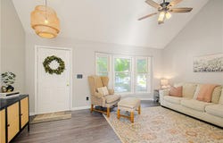 1331 Amesbury Avenue, Liberty, MO 64068