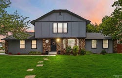 3490 N Creswell Way, Boise, ID 83713