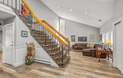 17 Riesling Court, Commack, NY 11725