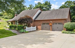 4805 Harvest Circle SE, Canton, OH 44707