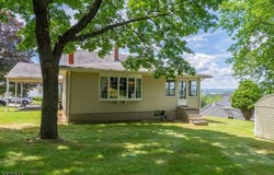 103 Williams Dr, Woodland Park, NJ 07424-2938