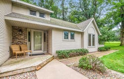 3081 BIG TIMBER Circle, SUAMICO, WI 54313