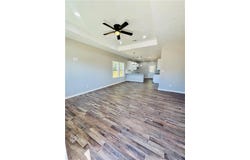 122 East Crestway Street, Hearne, TX 77859