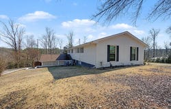 1542 Barton Cir NE, Cullman, AL 35055