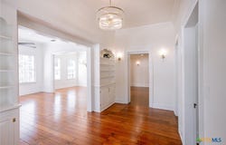 308 W Stayton Avenue, Victoria, TX 77901