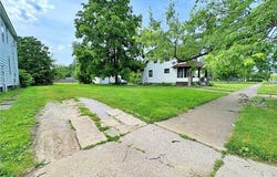1307 West Avenue, Elyria, OH 44035