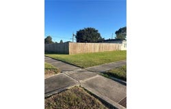225 NUTRIA Drive, Arabi, LA 70032
