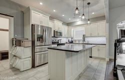 2258 S Greystone Square, Webb City, MO 64870