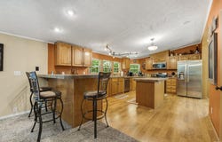 634 E Elkhart Street, Bristol, IN 46507