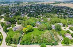 3880 Owl Song Ln, IowaCity, IA 52245