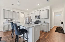 102 Hampton Circle, Mcdonough, GA 30253