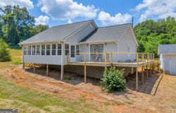 437 Broad River Church, Eastanollee, GA 30538