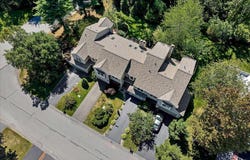 3 Generals Way, Halfmoon, NY 12065