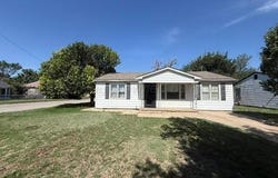 2101 Hamilton St, Pampa, TX 79065