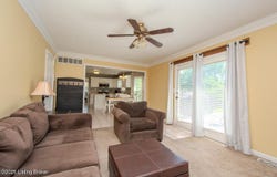 306 Doe Run, Sellersburg, IN 47172