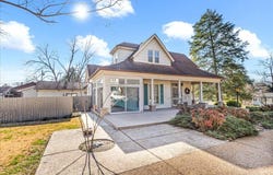 517 Laurel Avenue, South Pittsburg, TN 37380