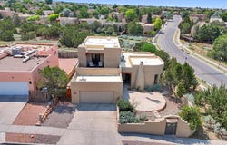 2925 PUEBLO TSANKAWI, Santa Fe, NM 87507