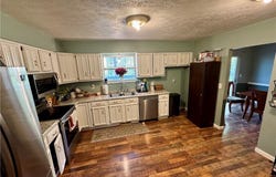 109 Cedar Lane, St Albans, WV 25177