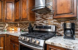 1011 W NORTHERN Avenue, Phoenix, AZ 85021