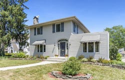 902 Midway Drive, Auburn, IN 46706