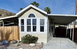 17 Jupiter Street, Palm Springs, CA 92264