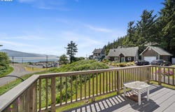 1980 SPYGLASS Ct, Tillamook, OR 97141