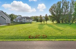 10868 Magnolia Drive, Foristell, MO 63348