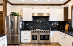 25 Thistle Hill Road, Livingston, MT 59047