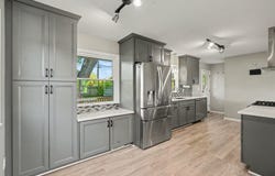 950 22nd Avenue NW, New Brighton, MN 55112