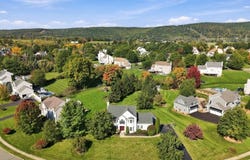 15 Canterbury Ln, Mansfield Twp., NJ 07840-3437