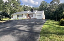 342 Vine Ave, Oneida, TN 37841