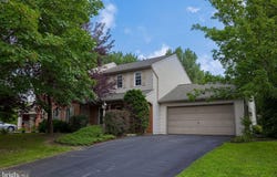 15 SUNRISE DRIVE, LITITZ, PA 17543