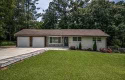 905 Hickory Ridge Road SW, Lilburn, GA 30047