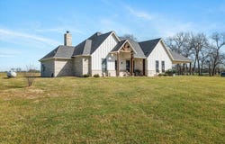 939 Graham Grove Road, Collinsville, TX 76233