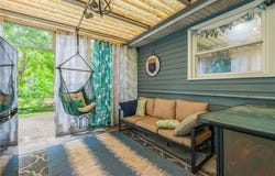 808 NE 62nd Street, Gladstone, MO 64118