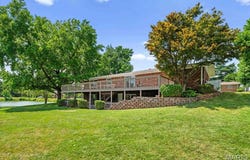 1611 Saint Andrews Drive, O'Fallon, IL 62269