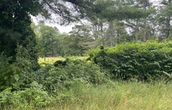 83 River Road, Hiram, ME 04041