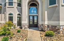 11896 Lakenheath  DR, Bentonville, AR 72712