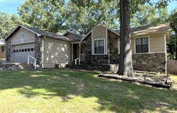 601 Ruth Drive, Bryant, AR 72022